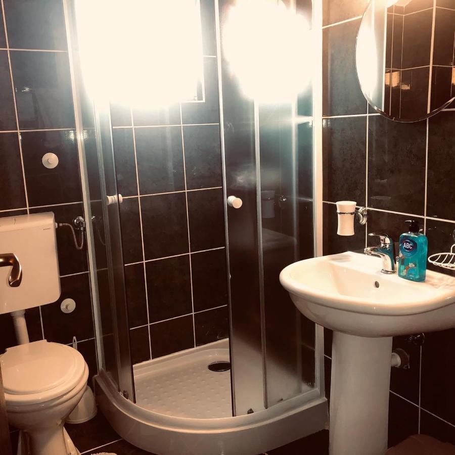 Studio Apartments Kul Budva Buitenkant foto