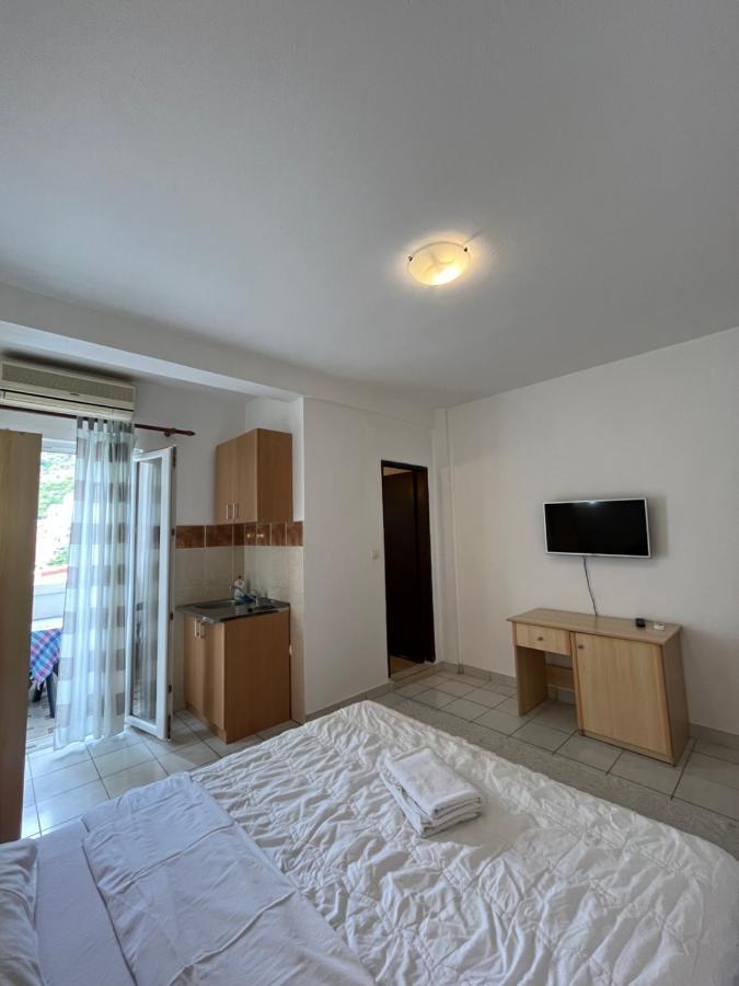 Studio Apartments Kul Budva Buitenkant foto